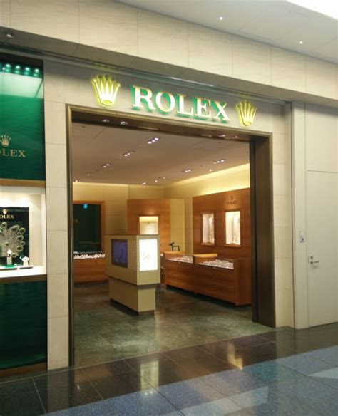 buying rolex at duty free airport|pre owned rolex japan.